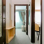 Sport Time Hotel 2*